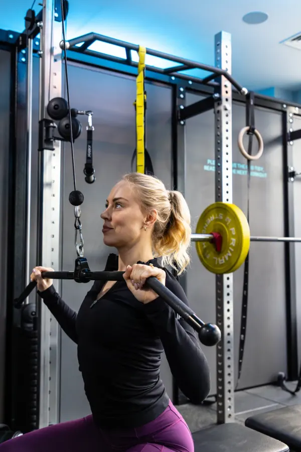 Solo training session inside a private GYMPODS pod